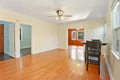 1336 E Lincoln Ave, Des Plaines, IL 60018 photo 6