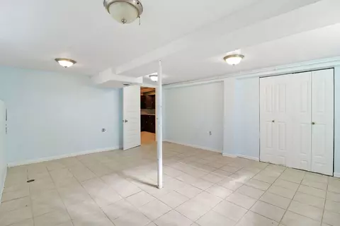 1336 E Lincoln Ave, Des Plaines, IL 60018 photo 21