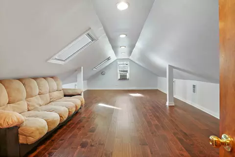 1336 E Lincoln Ave, Des Plaines, IL 60018 photo 14