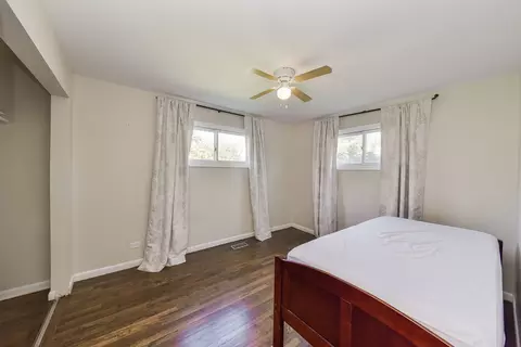 850 Ash Rd, Hoffman Estates, IL 60169 photo 13