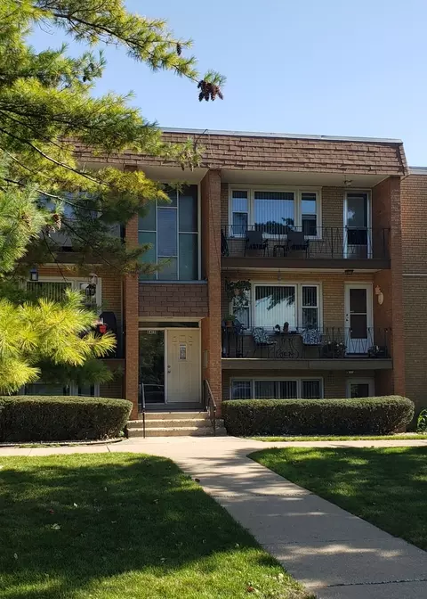 6413 S Oak Park Ave #4E, Chicago, IL 60638