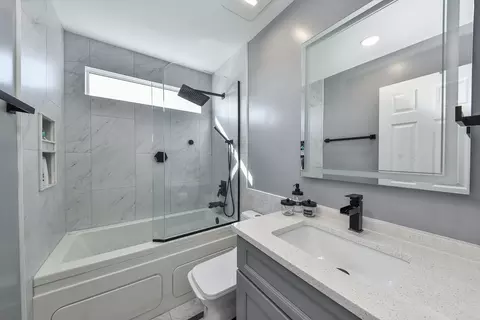 2079 Westridge Blvd, Bartlett, IL 60103 photo 17