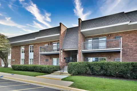 4129 Saratoga Ave #A219, Downers Grove, IL 60515