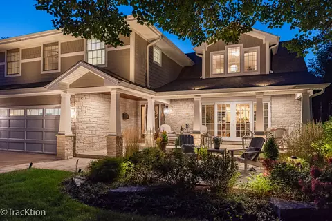 1264 Candlewood Ct, Downers Grove, IL 60515