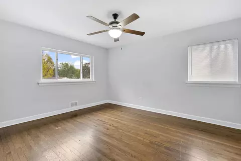 1239 E 98th St, Chicago, IL 60628 photo 12