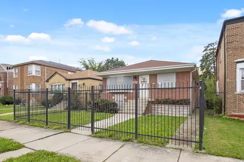 10832 S King Dr, Chicago, IL 60628