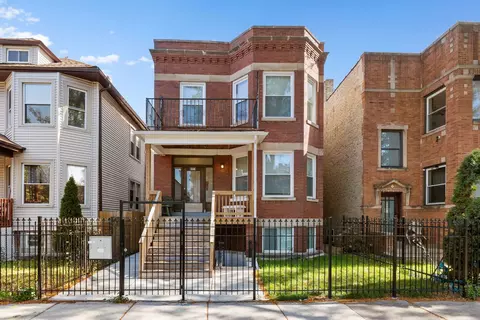 4451 N Sawyer Ave, Chicago, IL 60625