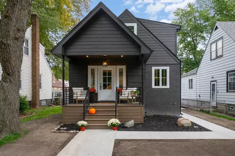 17639 Maple St, Lansing, IL 60438