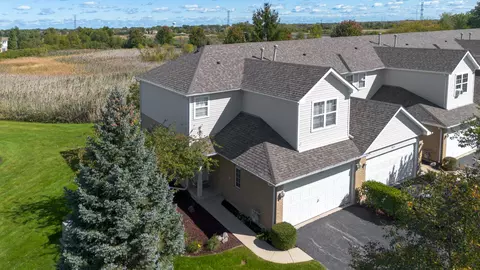 18275 Kirby Dr #1, Tinley Park, IL 60487