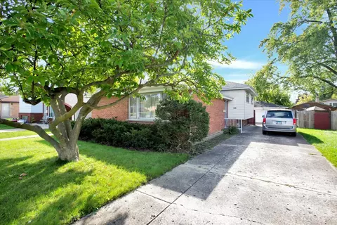 328 Virginia St, Bensenville, IL 60106