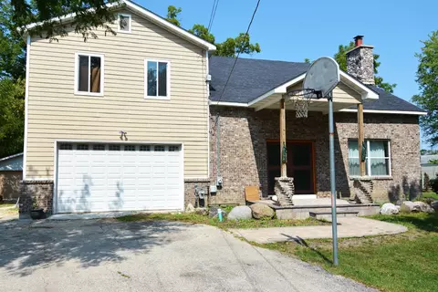 4 Sunshine Ave, Third Lake, IL 60030 photo 1