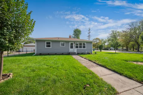 800 Krings Ln, Joliet, IL 60435