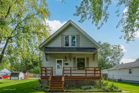 1607 East Ave, Crete, IL 60417