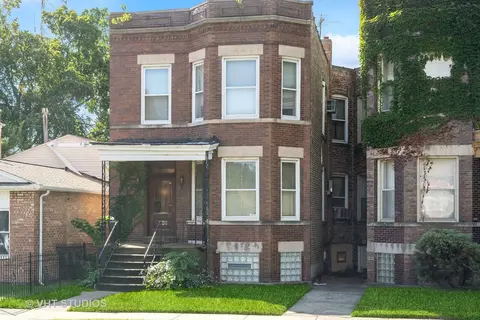743 E 69th Pl, Chicago, IL 60637