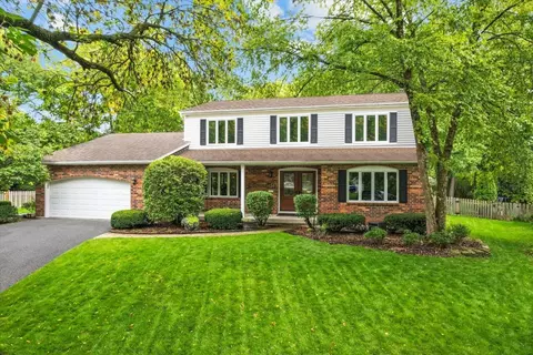 1120 Wickham Ct, Naperville, IL 60540