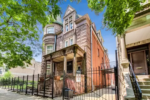 4130 S King Dr, Chicago, IL 60653
