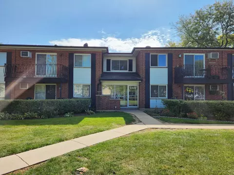 2431 E Brandenberry Ct #1N, Arlington Heights, IL 60004