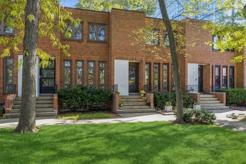 5227 S Kimbark Ave, Chicago, IL 60615