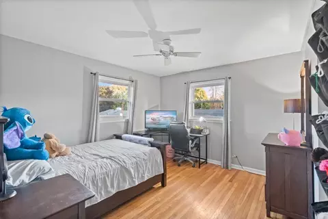 763 Diane Ave, Elgin, IL 60123 photo 18