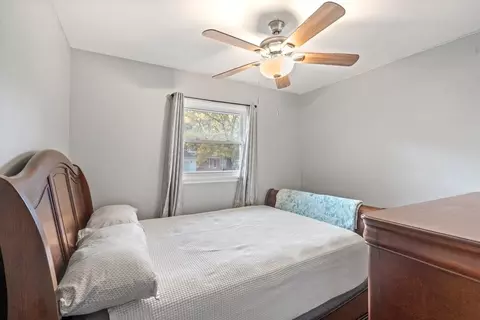 763 Diane Ave, Elgin, IL 60123 photo 17