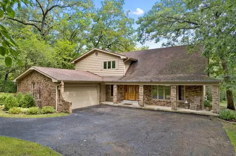 6 N347 Fair Oaks Dr, Saint Charles, IL 60175