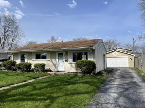 3428 Sally Dr, Steger, IL 60475