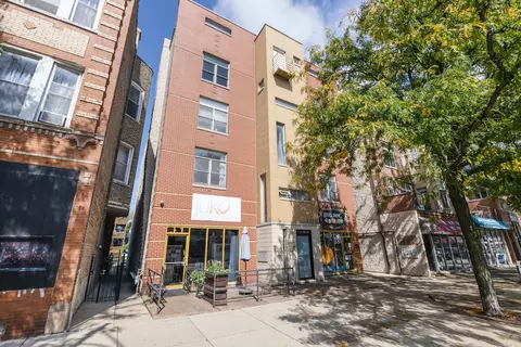 2130 W Division St #2W, Chicago, IL 60622