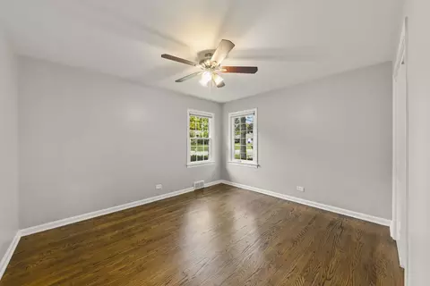 402 Byron Ct, Wheaton, IL 60187 photo 16