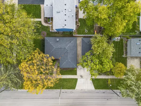 402 Byron Ct, Wheaton, IL 60187 photo 28