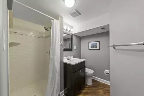 402 Byron Ct, Wheaton, IL 60187 photo 23