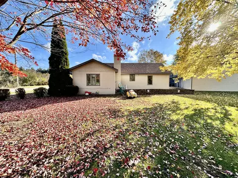 800 N Appleton Rd, Belvidere, IL 61008 photo 4