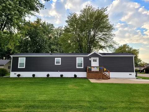 63 Countryside Ests, Sandwich, IL 60548