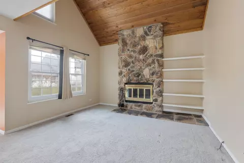 749 Shepard Ct, Gurnee, IL 60031 photo 5