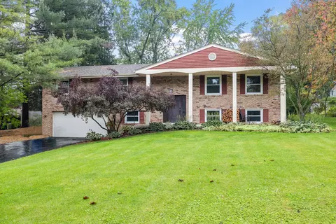 14115 S Chickasaw Trl, Homer Glen, IL 60491