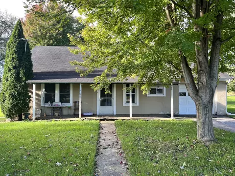 23 Harris Ave, Millbrook, IL 60536 photo 2