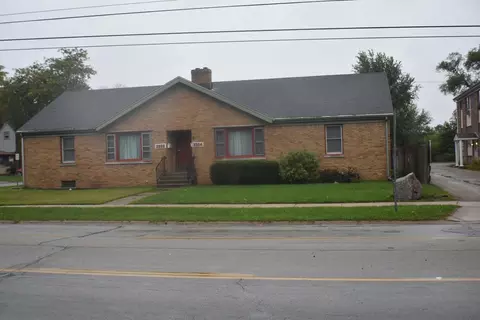 2202 N Rockton Ave, Rockford, IL 61101