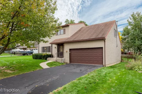 37 W 19th St, Lombard, IL 60148