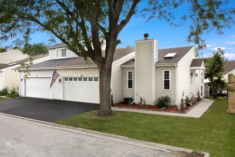 409 Farmbrook Ct, Romeoville, IL 60446