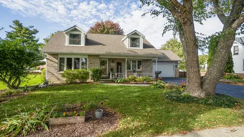 1110 E Madison St, Belvidere, IL 61008