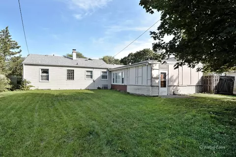 62 S Clifton Ave, Elgin, IL 60123 photo 15