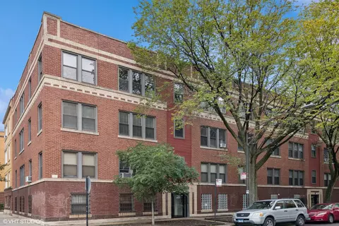 1526 W Belle Plaine Ave #2, Chicago, IL 60613
