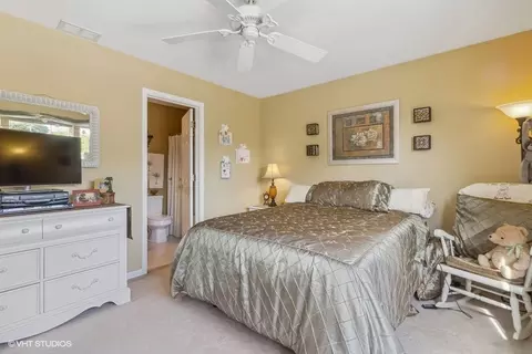 1240 Oakleaf Ct, Aurora, IL 60506 photo 30