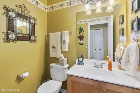 1240 Oakleaf Ct, Aurora, IL 60506 photo 19