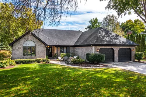 3108 Austin St, Naperville, IL 60564