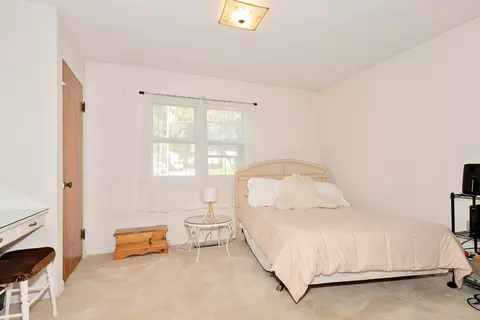 3705 W John St, Mchenry, IL 60050 photo 9