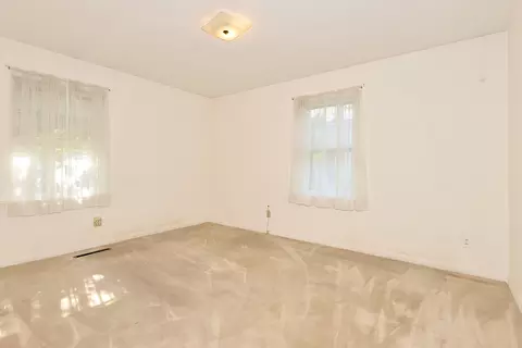 3705 W John St, Mchenry, IL 60050 photo 12