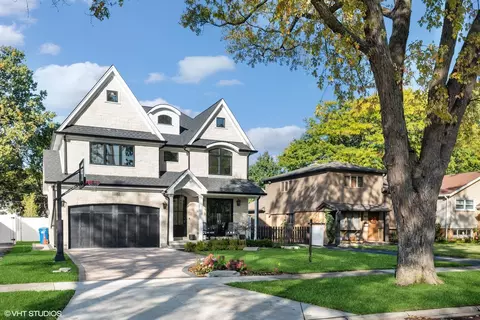 106 N Caroline Ave, Elmhurst, IL 60126