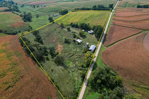 3315 W Veta Grande Rd, Scales Mound, IL 61075
