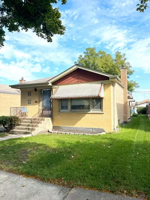 5823 S Monitor Ave, Chicago, IL 60638