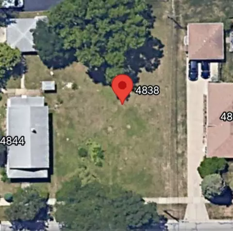 4838 Douglas Rd, Downers Grove, IL 60515